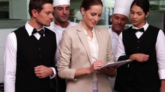 Management de restaurant. 5 sfaturi pentru manageri de succes