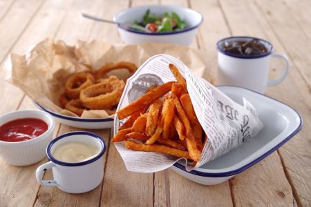 Cartofi la cuptor. Cele mai gustoase rețete de pregătit ușor acasă