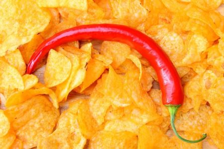 Chipsuri de casă la cuptor. Cum le gătești rapid și sănătos