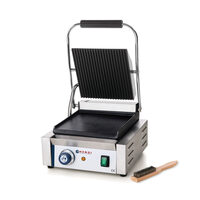 Contact grill profesional, partea superioara striata, partea inferioara neteda, 1800W, termostat 0-300 gr C, suprafata grill 22 x 23 cm, dimensiuni 29x37x(H)21 cm, Hendi